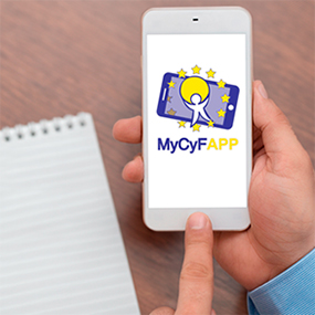MyCyFAPP: Professional Web Tool and Self-Management App